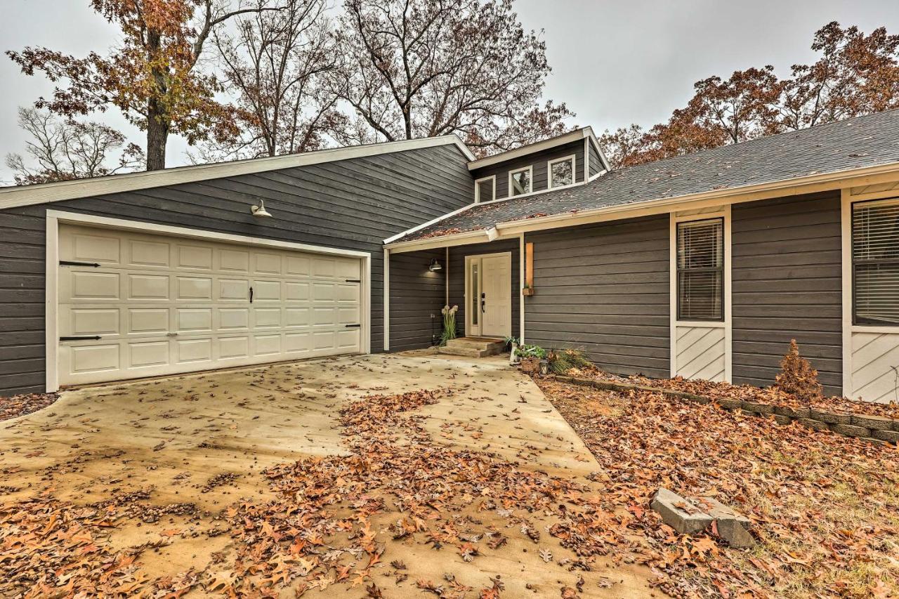 Lakefront Rogers Getaway With Hot Tub And Deck! Villa Exterior foto